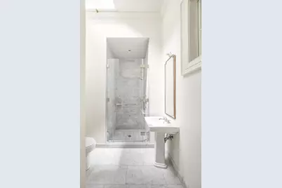 11 Gramercy Park S #TH, New York City, NY 10003 - Photo 17