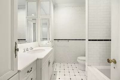 11 Gramercy Park S #TH, New York City, NY 10003 - Photo 29