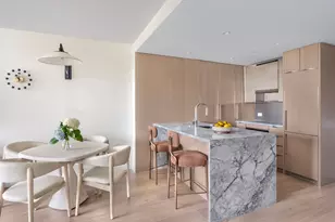 111 W 56th St, New York City, NY 10019 - Photo 3