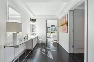 21 E 61st St, New York City, NY 10065 - Photo 9