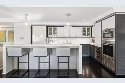 21 E 61st Street #11E, New York City, NY 10065 - Photo 5