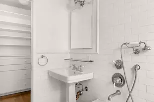 235 E 73rd St, New York City, NY 10021 - Photo 5