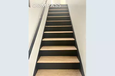 555 Main Street #1315, New York City, NY 10044 - Photo 11