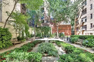 235 E 22nd St, New York City, NY 10010 - Photo 11