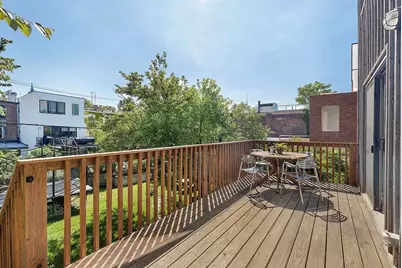 104 King Street, New York City, NY 11231 - Photo 17