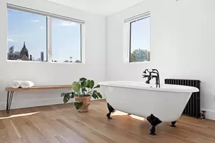 104 King St, New York City, NY 11231 - Photo 23