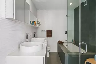 425 E 13th St, New York City, NY 10009 - Photo 17