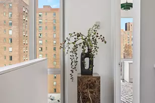 425 E 13th St, New York City, NY 10009 - Photo 19