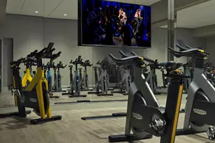 252 South St, New York City, NY 10002 - Photo 29