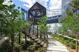 252 South St, New York City, NY 10002 - Photo 27
