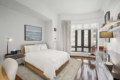 3 Morton Square, New York City, NY 10014 - Photo 19