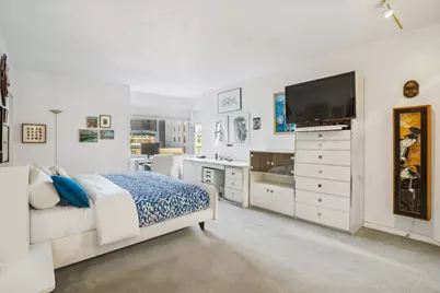 150 E 69th Street #5J, New York City, NY 10021 - Photo 7