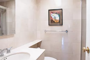 150 E 69th St, New York City, NY 10021 - Photo 9