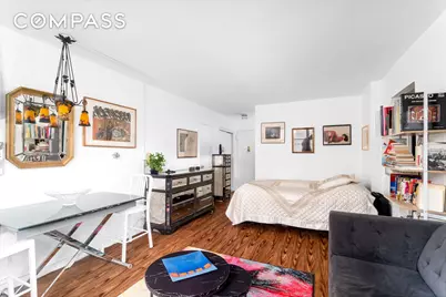301 E 63rd Street #7D, New York City, NY 10065 - Photo 3