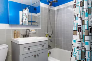 301 E 63rd St, New York City, NY 10065 - Photo 5