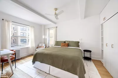 7 E 85th Street #2D, New York City, NY 10028 - Photo 5