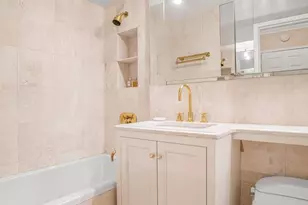 174 E 74th St, New York City, NY 10021 - Photo 7