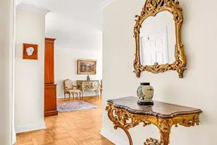 174 E 74th St, New York City, NY 10021 - Photo 1