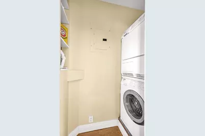 174 E 74th Street #8A, New York City, NY 10021 - Photo 11