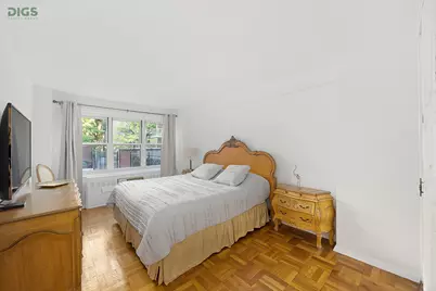 251 E 51st Street #3B, New York City, NY 10022 - Photo 3