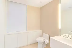 956 5th Ave, New York City, NY 10075 - Photo 3