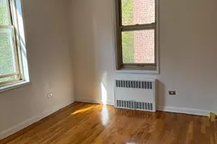 67-25 Clyde St, New York City, NY 11375 - Photo 9