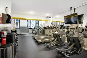 300 Albany St, New York City, NY 10280 - Photo 7