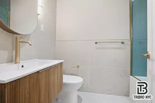 105 Russell St, New York City, NY 11222 - Photo 11