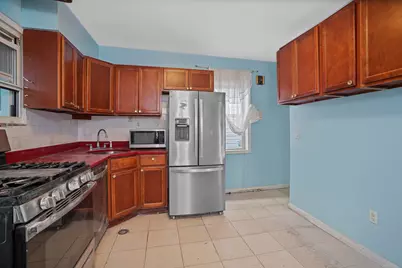 1728 W 2nd Street, New York City, NY 11223 - Photo 9