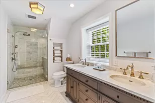 1-65 Slocum Crescent, New York City, NY 11375 - Photo 25