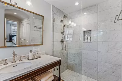 165 Slocum Crescent, New York City, NY 11375 - Photo 29