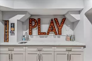 1-65 Slocum Crescent, New York City, NY 11375 - Photo 41