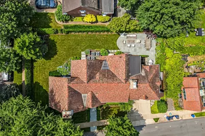 165 Slocum Crescent, New York City, NY 11375 - Photo 59