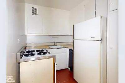 301 E 62nd Street #14AB, New York City, NY 10065 - Photo 15