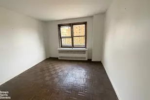 301 E 62nd St, New York City, NY 10065 - Photo 13