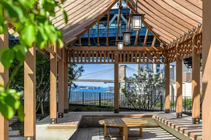 252 South St, New York City, NY 10002 - Photo 5