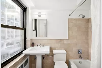 135 E 54th Street #14B, New York City, NY 10022 - Photo 7