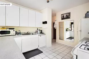 517 E 77th St, New York City, NY 10021 - Photo 3