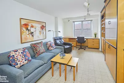 75 E End Avenue #17A, New York City, NY 10028 - Photo 9