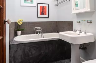 260 15th St, New York City, NY 11215 - Photo 9