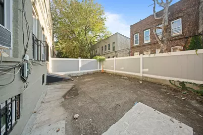 136 Rockaway Parkway, New York City, NY 11212 - Photo 19