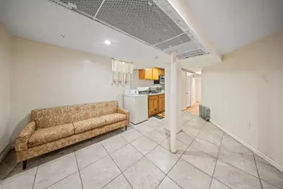 136 Rockaway Parkway, New York City, NY 11212 - Photo 15