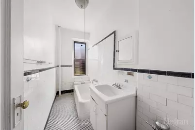 37-16 83rd Street #4B, New York City, NY 11372 - Photo 9