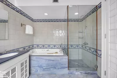 257 W 86th Street #PHA, New York City, NY 10024 - Photo 15