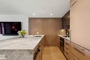 111 W 56th St, New York City, NY 10019 - Photo 3