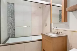 350 W 42nd St, New York City, NY 10036 - Photo 9