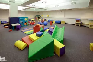 11 Riverside Dr, New York City, NY 10023 - Photo 17