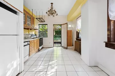 359 Carlton Avenue, New York City, NY 11238 - Photo 7