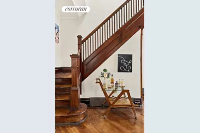 20 Stephens Court, New York City, NY 11226 - Photo 7