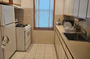 53-74 72nd Pl, New York City, NY 11378 - Photo 13